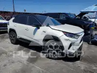 2021 Toyota RAV4 фото