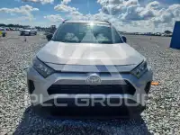 2021 Toyota RAV4 фото