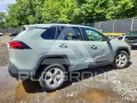 2021 Toyota RAV4 photo