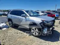 2021 Toyota RAV4 фото