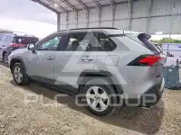 2021 Toyota RAV4 фото