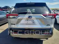 2021 Toyota RAV4 фото