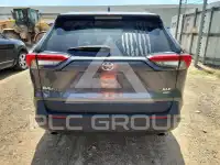 2021 Toyota RAV4 фото