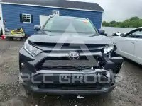 2021 Toyota RAV4 фото
