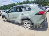 2021 Toyota RAV4 фото