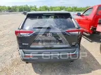 2021 Toyota RAV4 фото