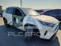 2021 Toyota RAV4 фото