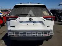 2021 Toyota RAV4 фото