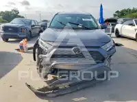 2021 Toyota RAV4 photo