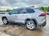 2021 Toyota RAV4 фото