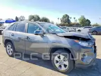 2021 Toyota RAV4 фото