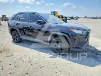 2021 Toyota RAV4 фото