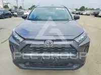 2021 Toyota RAV4 фото
