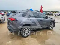 2021 Toyota RAV4 фото