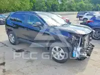 2021 Toyota RAV4 фото
