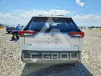 2021 Toyota RAV4 фото
