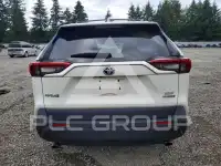 2021 Toyota RAV4 photo
