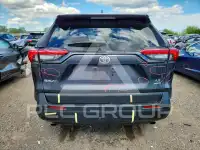 2021 Toyota RAV4 фото