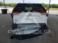 2021 Toyota RAV4 фото