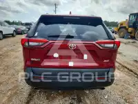 2021 Toyota RAV4 фото
