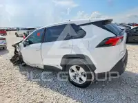 2021 Toyota RAV4 фото