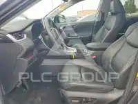 2021 Toyota RAV4 фото