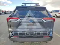 2021 Toyota RAV4 фото