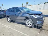 2021 Toyota RAV4 фото
