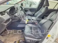 2021 Toyota RAV4 фото