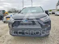 2021 Toyota RAV4 photo