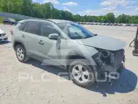 2021 Toyota RAV4 фото