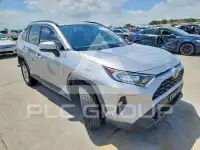 2021 Toyota RAV4 фото
