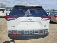 2021 Toyota RAV4 фото