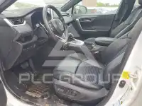2021 Toyota RAV4 фото