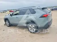 2021 Toyota RAV4 фото