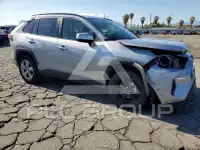2021 Toyota RAV4 фото