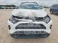 2021 Toyota RAV4 фото