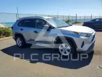 2021 Toyota RAV4 фото