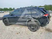 2021 Toyota RAV4 фото