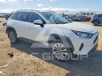 2021 Toyota RAV4 фото