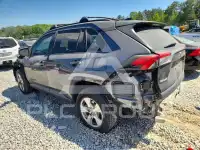 2021 Toyota RAV4 фото