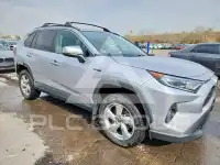 2021 Toyota RAV4 фото
