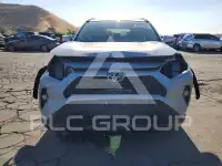 2021 Toyota RAV4 фото