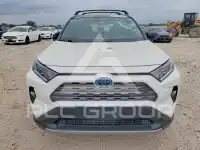 2021 Toyota RAV4 фото