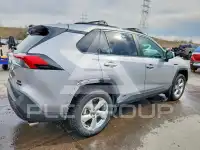2021 Toyota RAV4 фото
