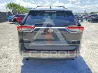 2021 Toyota RAV4 фото