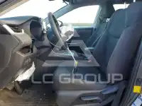 2021 Toyota RAV4 фото