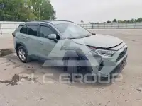 2021 Toyota RAV4 фото