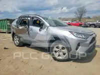 2021 Toyota RAV4 фото