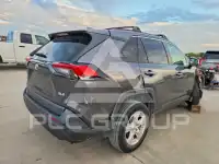 2021 Toyota RAV4 фото